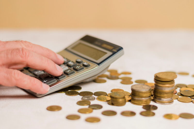 Capitalização arrecada R$ 13,9 bilhões, segundo análise da FenaCap