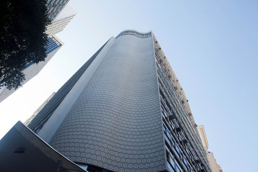 Arrecadação do setor de seguros cresce 4,2% no primeiro semestre de 2025, apesar do cenário desafiador